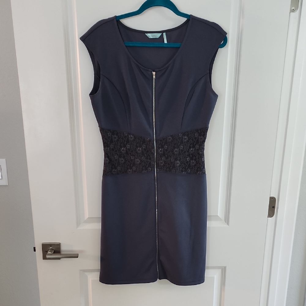 Dark Gray Slimming Stretch Zip Up Dress with Lace Detail
